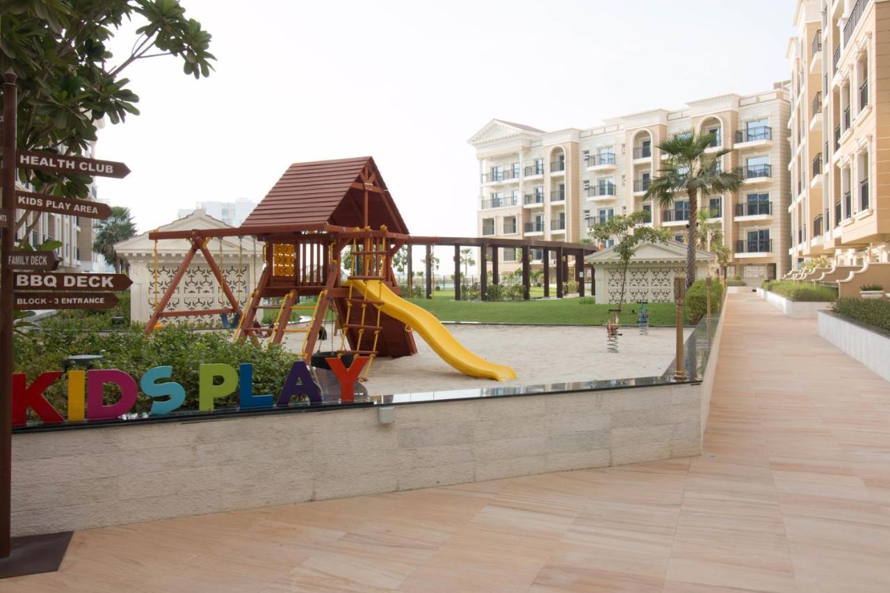 Furnished Studio, Close To All Amenties! - Resortz 11 Dubái Exterior foto
