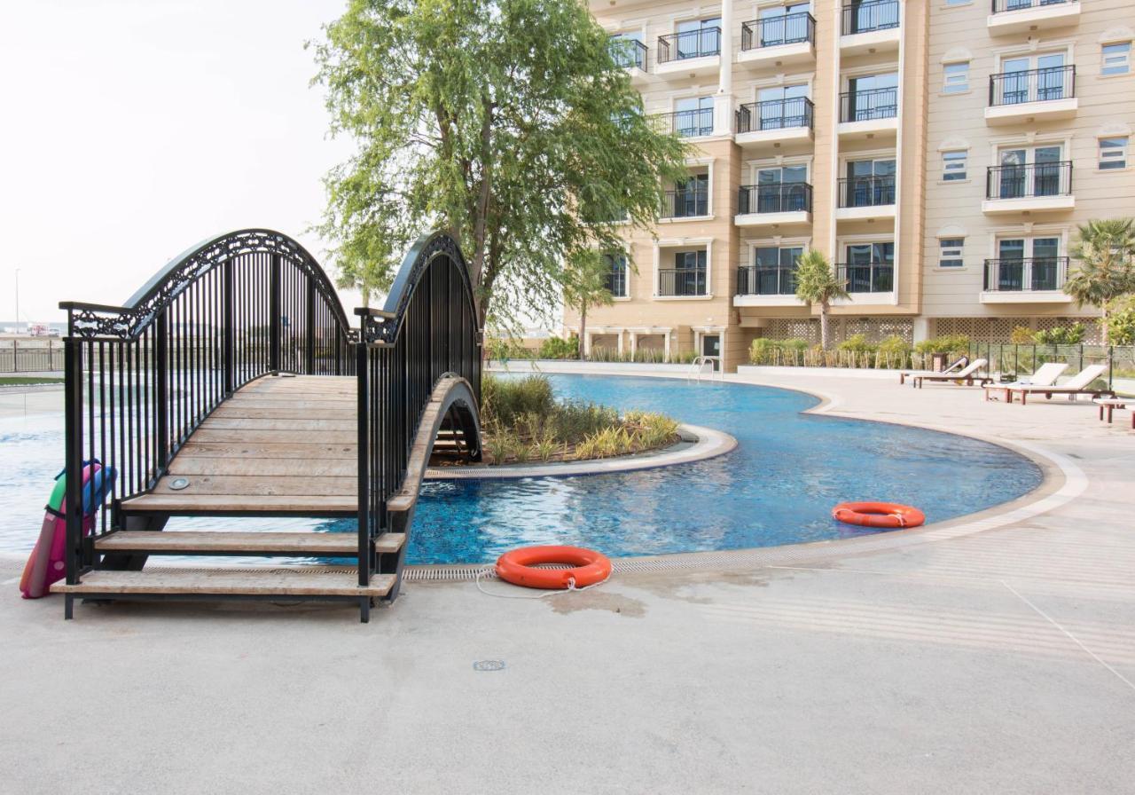 Furnished Studio, Close To All Amenties! - Resortz 11 Dubái Exterior foto